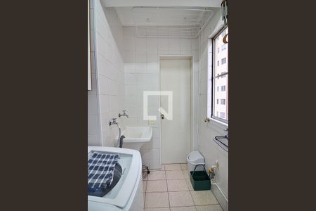 Apartamento para alugar com 65m², 2 quartos e 1 vagaÁrea de Serviço