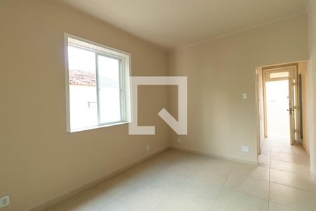 Apartamento à venda com 90m², 2 quartos e sem vagaSala