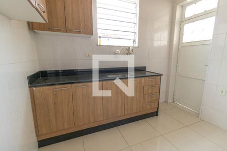 Apartamento à venda com 90m², 2 quartos e sem vagaCozinha
