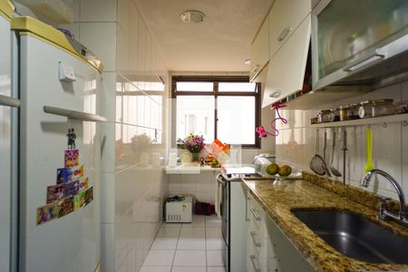 Apartamento à venda com 92m², 3 quartos e 2 vagasCozinha e Área de Serviço