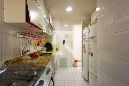 Apartamento à venda com 92m², 3 quartos e 2 vagasCozinha e Área de Serviço