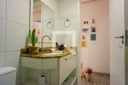 Apartamento à venda com 92m², 3 quartos e 2 vagasBanheiro Social
