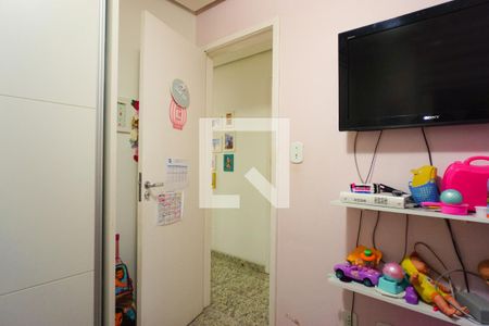 Apartamento à venda com 92m², 3 quartos e 2 vagasQuarto 2