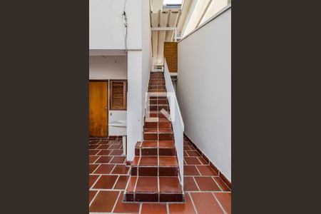 Casa à venda com 279m², 2 quartos e 2 vagasTerraço