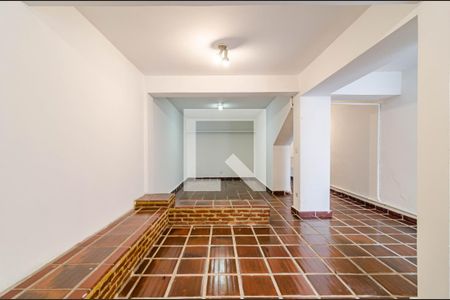 Casa à venda com 279m², 2 quartos e 2 vagasSalão de festas