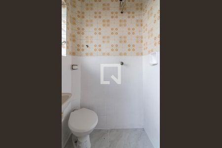 Casa à venda com 279m², 2 quartos e 2 vagasBanheiro de serviço