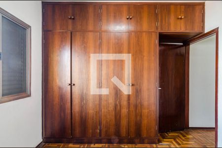 Casa à venda com 279m², 2 quartos e 2 vagasQuarto 2