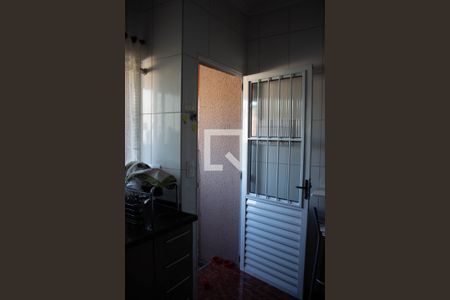 Casa de condomínio à venda com 80m², 2 quartos e 2 vagas