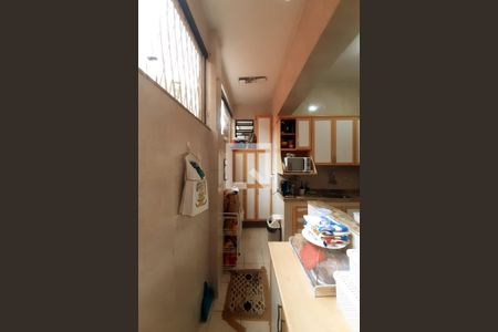 Casa à venda com 96m², 3 quartos e 2 vagasÁrea de Serviço