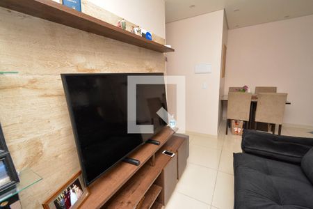 Sala de apartamento para alugar com 2 quartos, 42m² em Vila Galvão, Guarulhos