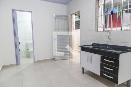 Cozinha de casa para alugar com 1 quarto, 45m² em Vila Isolina Mazzei, São Paulo