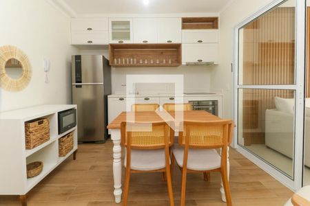 Sala de jantar de apartamento para alugar com 1 quarto, 33m² em Sumarezinho, São Paulo