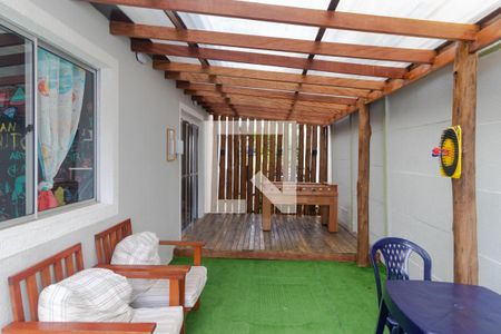 Apartamento para alugar com 44m², 2 quartos e 1 vaga Apartamento para alugar com 44m², 2 quartos e 1 vagaÁrea comum - Salão de Jogos