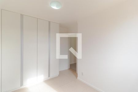 Quarto 01 de apartamento para alugar com 2 quartos, 44m² em Loteamento Parque São Martinho, Campinas