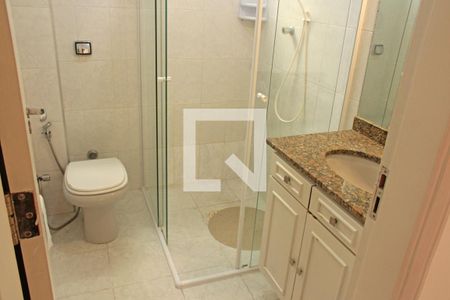 Banheiro Social de apartamento para alugar com 1 quarto, 79m² em Boqueirão, Santos