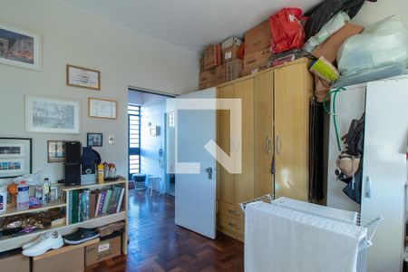 Casa à venda com 417m², 5 quartos e 5 vagasQuarto 3