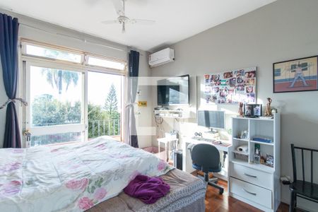 Casa à venda com 417m², 5 quartos e 5 vagasQuarto 2