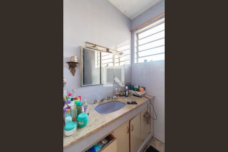 Casa à venda com 417m², 5 quartos e 5 vagasBanheiro