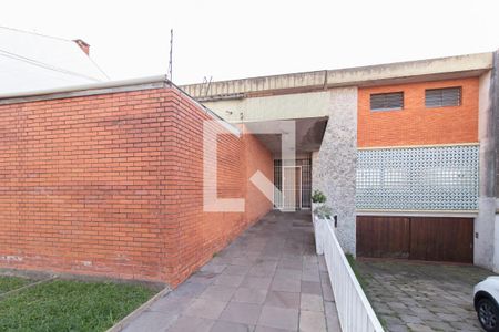 Casa à venda com 417m², 5 quartos e 5 vagasFachada