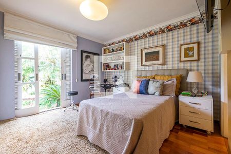 Casa à venda com 780m², 4 quartos e 4 vagas Casa à venda com 780m², 4 quartos e 4 vagasSuíte 3