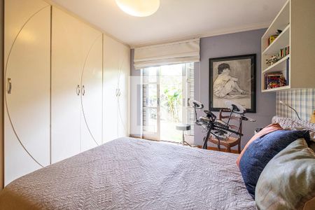 Casa à venda com 780m², 4 quartos e 4 vagas Casa à venda com 780m², 4 quartos e 4 vagasSuíte 3