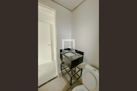 Studio para alugar com 32m², 1 quarto e sem vaga Studio para alugar com 32m², 1 quarto e sem vagaBanheiro