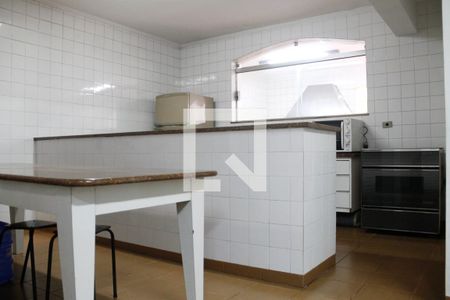 Casa à venda com 496m², 6 quartos e 5 vagas Casa à venda com 496m², 6 quartos e 5 vagasSalao de Festa