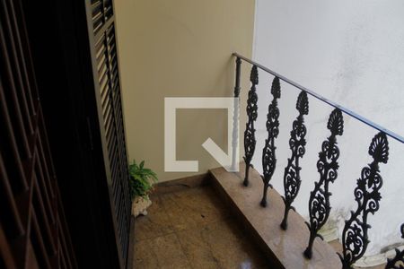 Casa à venda com 496m², 6 quartos e 5 vagas Casa à venda com 496m², 6 quartos e 5 vagasvaranda