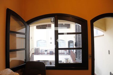 Casa à venda com 496m², 6 quartos e 5 vagas Casa à venda com 496m², 6 quartos e 5 vagasvista quarto 5