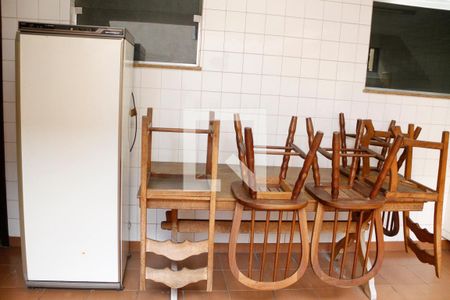 Casa à venda com 496m², 6 quartos e 5 vagas Casa à venda com 496m², 6 quartos e 5 vagasChurrasqueira