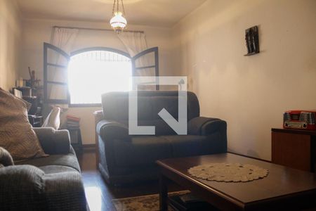 Casa à venda com 496m², 6 quartos e 5 vagas Casa à venda com 496m², 6 quartos e 5 vagasQuarto 2