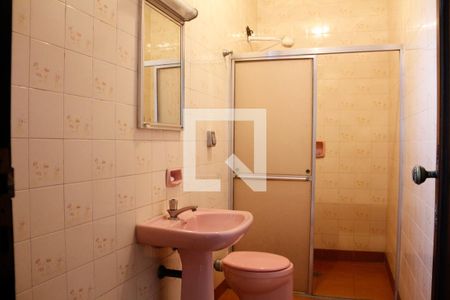 Casa à venda com 496m², 6 quartos e 5 vagas Casa à venda com 496m², 6 quartos e 5 vagasbanheiro 4