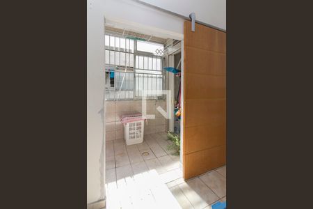 Apartamento à venda com 97m², 3 quartos e sem vagaÁrea de Serviço