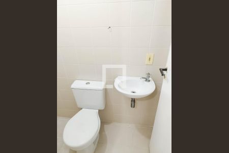 Apartamento para alugar com 97m², 3 quartos e 2 vagasBanheiro de Serviço