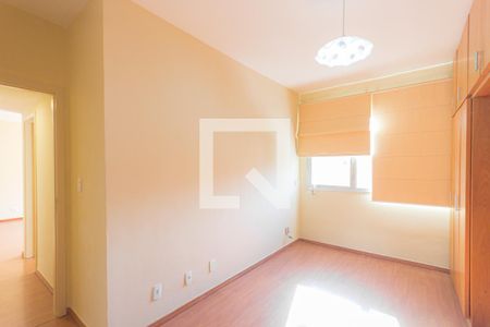 Apartamento à venda com 180m², 3 quartos e 2 vagasQuarto 2