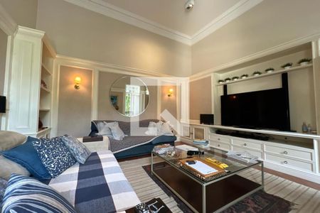 Casa à venda com 500m², 4 quartos e 4 vagasSala de Estar