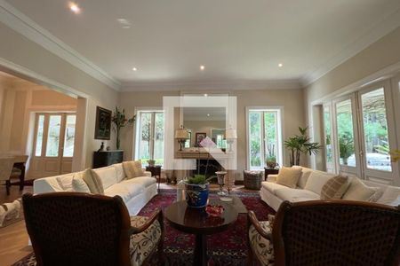 Sala de casa à venda com 4 quartos, 500m² em Jardim Guedala, São Paulo