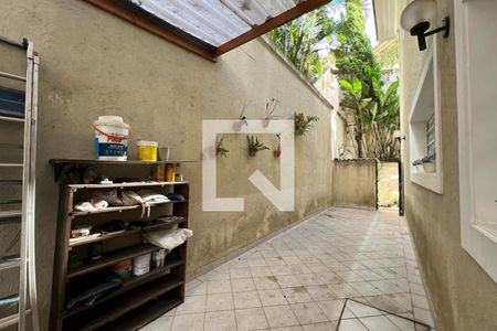 Casa à venda com 500m², 4 quartos e 4 vagasÁrea de Serviço Externa