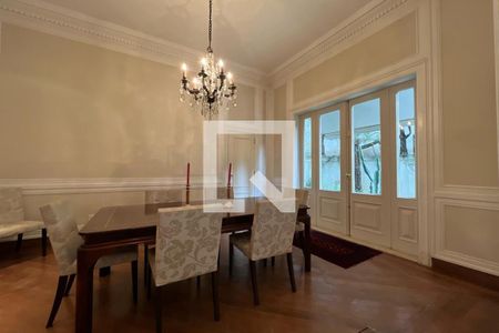 Casa à venda com 500m², 4 quartos e 4 vagasSala de Jantar