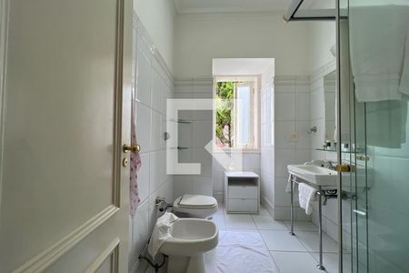 Casa à venda com 500m², 4 quartos e 4 vagasBanheiro da Suíte 3