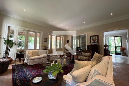 Sala de casa à venda com 4 quartos, 500m² em Jardim Guedala, São Paulo