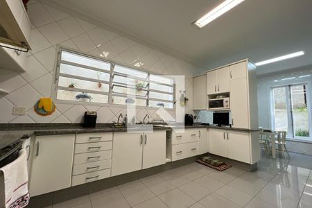 Casa à venda com 500m², 4 quartos e 4 vagasCozinha