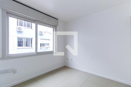 Quarto de apartamento para alugar com 1 quarto, 42m² em Passo da Areia, Porto Alegre