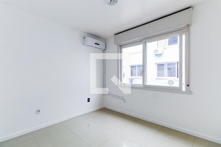 Quarto de apartamento para alugar com 1 quarto, 42m² em Passo da Areia, Porto Alegre