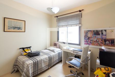 Apartamento para alugar com 220m², 4 quartos e 3 vagasQuarto 1