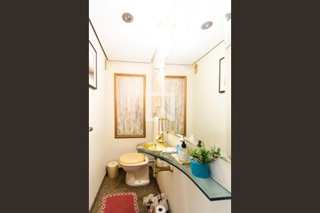 Apartamento para alugar com 220m², 4 quartos e 3 vagasLavabo