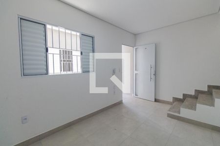 Sala de casa de condomínio para alugar com 1 quarto, 37m² em Vila Antonieta, São Paulo