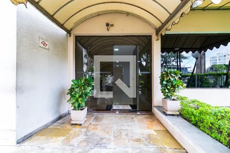 Apartamento à venda com 70m², 2 quartos e 1 vaga Apartamento à venda com 70m², 2 quartos e 1 vagaEntrada