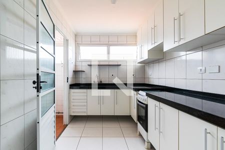 Apartamento à venda com 70m², 2 quartos e 1 vaga Apartamento à venda com 70m², 2 quartos e 1 vagaCozinha