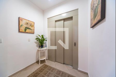 Apartamento à venda com 89m², 3 quartos e 2 vagasHall do ELevador